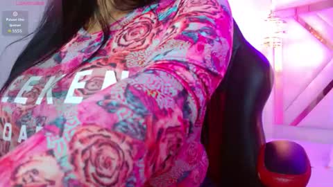 Snapshot of viiolleta chatting on March 24, 12:32 pm viioleta online show from March 24, 12:32 pm