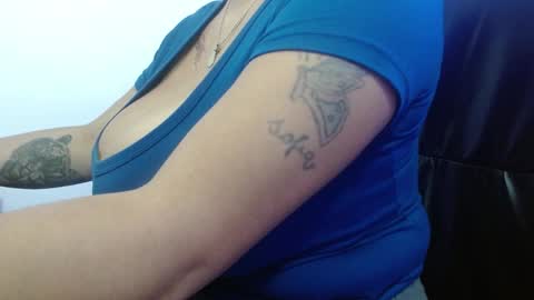 Snapshot of viiolleta chatting on April 10, 12:10 pm viioleta online show from April 10, 12:10 pm