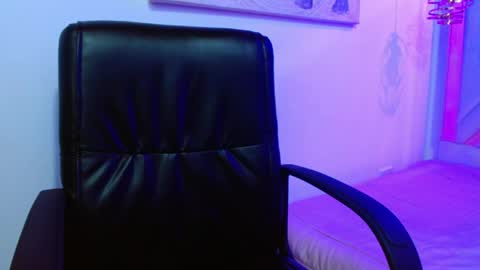 viioleta online show from May 16, 12:37 pm