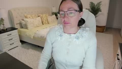 Ukrainian-woman online show from May 14, 11:06 am