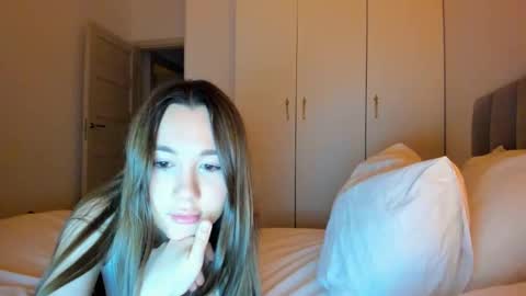 Vika   online show from June 7, 10:02 pm