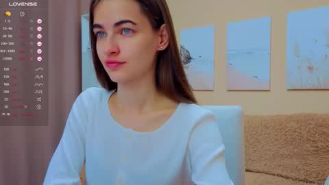 vikiberry online show from September 19, 3:52 am