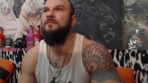 Snapshot of viking_me chatting on December 22, 9:09 pm viking online show from December 22, 9:09 pm