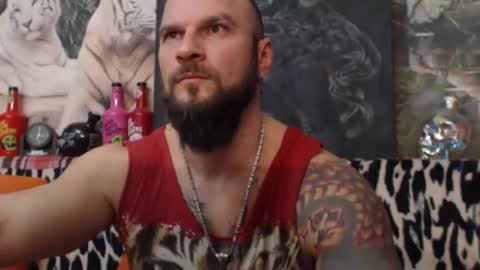 Snapshot of viking_me chatting on January 1, 4:18 pm viking online show from January 1, 4:18 pm