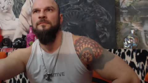 Snapshot of viking_me chatting on January 3, 4:16 pm viking online show from January 3, 4:16 pm