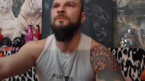 Snapshot of viking_me chatting on January 5, 8:21 pm viking online show from January 5, 8:21 pm