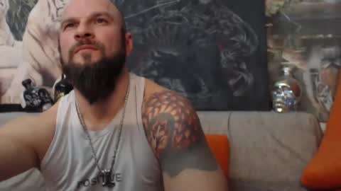 Snapshot of viking_me chatting on January 22, 8:59 pm viking online show from January 22, 8:59 pm