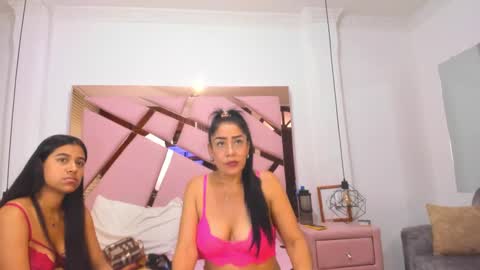 vikiTomson online show from February 3, 5:14 pm