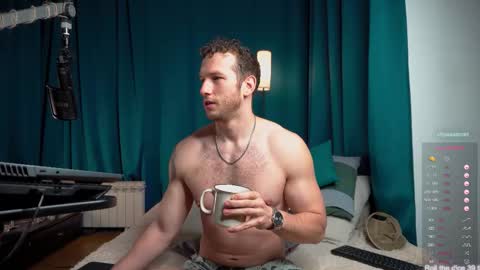 Snapshot of viktor_secret chatting on December 20, 3:46 am fansly VITEKsecret online show from December 20, 3:46 am