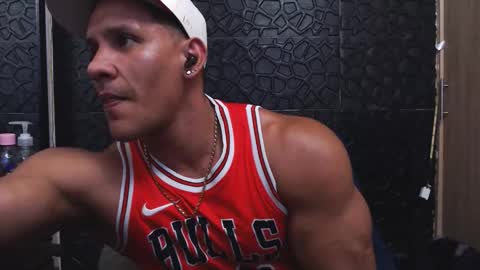 Viktor Herrera online show from October 10, 3:38 am