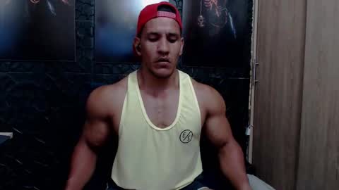 Viktor Herrera online show from March 16, 1:55 am