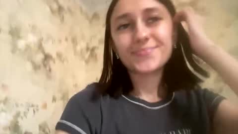 Snapshot of viktoria9898 chatting on November 20, 12:05 pm Sweett online show from November 20, 12:05 pm