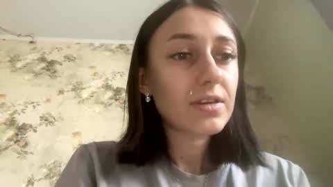 Snapshot of viktoria9898 chatting on November 27, 11:23 am Sweett online show from November 27, 11:23 am