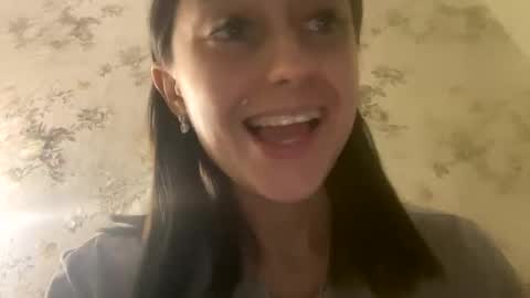 Sweett online show from March 4, 1:33 am