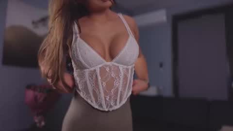 Snapshot of viktoria_www chatting on November 29, 7:28 pm Viktoria www online show from November 29, 7:28 pm