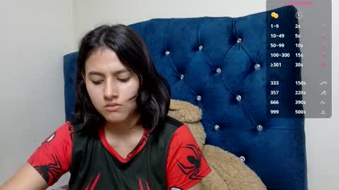 vikysexy28 online show from February 13, 9:05 am