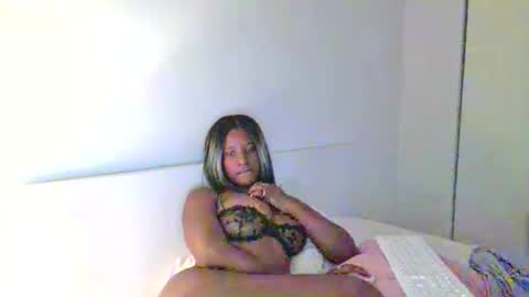 vilaisblack online show from January 9, 5:10 am