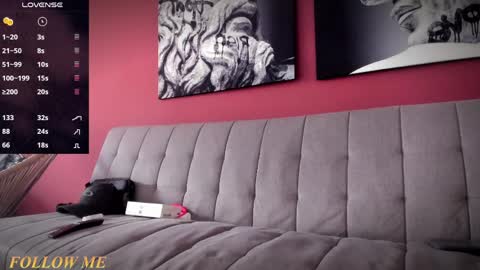 VINCE online show from May 25, 1:17 pm