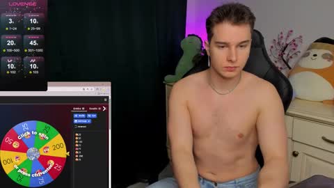 Vincent Strong online show from November 24, 8:25 am