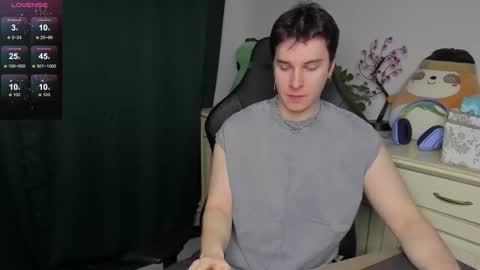 Vincent Strong online show from January 18, 8:18 am