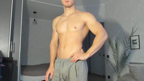 Vincent.  uncut 18cm online show from December 23, 11:47 am