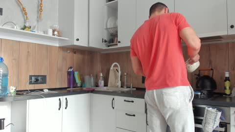 Vincent.  uncut 18cm online show from December 26, 8:18 am