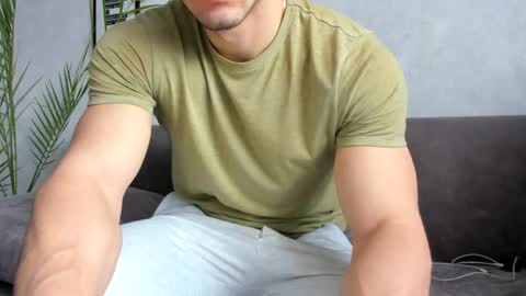 Vincent.  uncut 18cm online show from February 27, 9:00 am