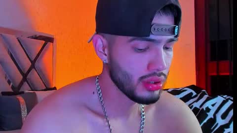 Snapshot of vincentblack_ chatting on February 11, 4:06 am Vincent online show from February 11, 4:06 am