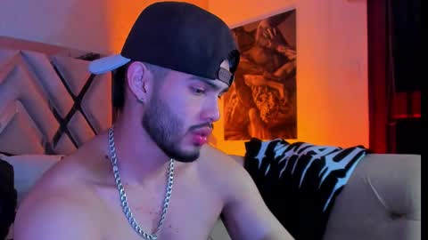 Snapshot of vincentblack_ chatting on February 14, 4:20 am Vincent online show from February 14, 4:20 am