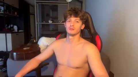 vincentprice69 online show from October 28, 3:04 pm