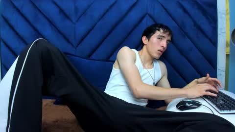 vinniematte online show from March 12, 5:35 am