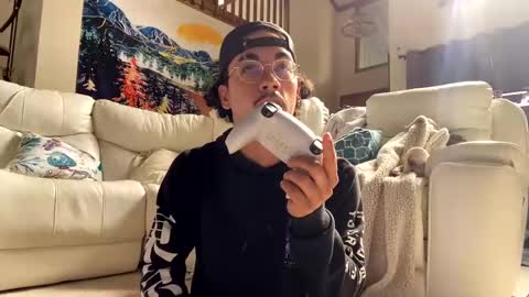 Snapshot of vinsmoke_sanji2020 chatting on December 25, 4:43 pm Sanji online show from December 25, 4:43 pm