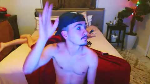 Snapshot of vinsmoke_sanji2020 chatting on February 19, 2:18 am Sanji online show from February 19, 2:18 am