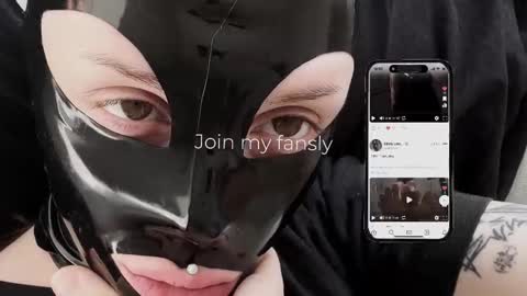 Diva Silvia online show from November 19, 4:18 pm