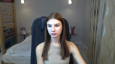 violaberry__ online show from October 2, 2:40 am