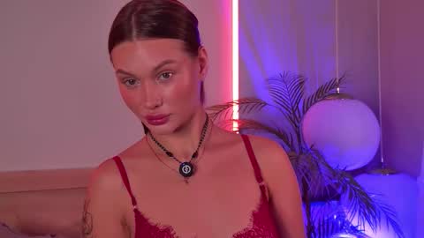 violaflirt online show from October 7, 4:20 am