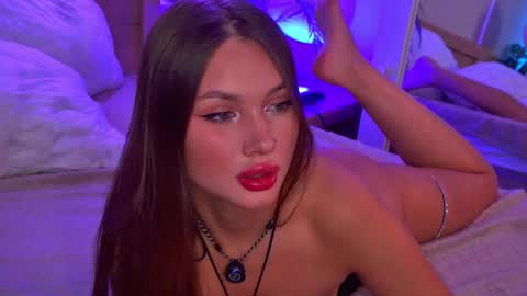 violaflirt online show from October 26, 4:40 am