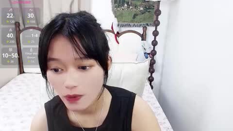 Snapshot of violazona chatting on February 27, 6:13 am Zona online show from February 27, 6:13 am