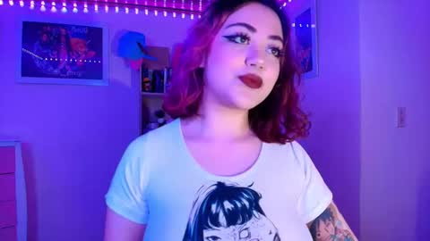 violet online show from October 26, 10:36 pm