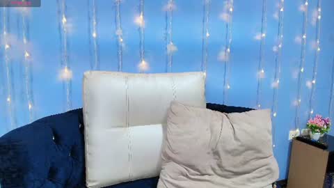 KARLA GAEZ online show from June 25, 2:33 am
