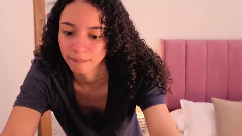 violet__15 online show from March 5, 12:12 pm