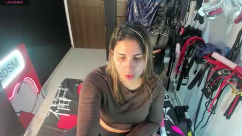 Kim online show from October 14, 8:42 pm