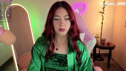 violet online show from March 17, 6:55 pm