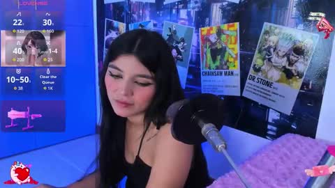 Snapshot of violet_fiore chatting on March 10, 2:55 pm Violet Fiore online show from March 10, 2:55 pm