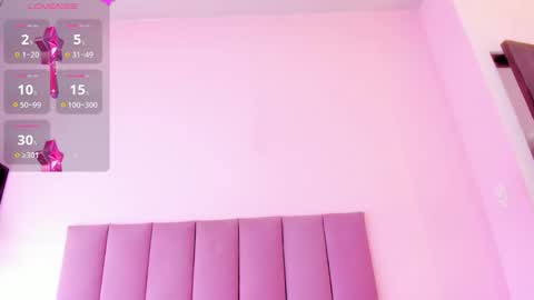 violet online show from October 30, 2:51 pm