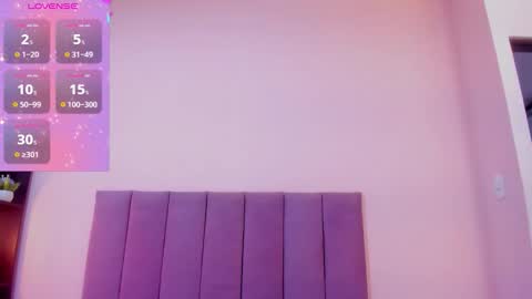 violet online show from January 13, 12:43 pm