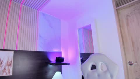 Violeta online show from February 5, 6:59 pm