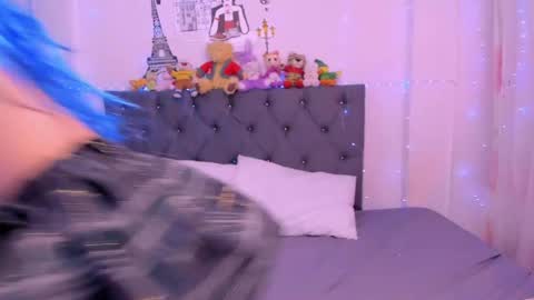 Violeta online show from April 9, 9:04 am