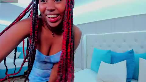 violeta_ruiz_ online show from February 24, 10:25 pm