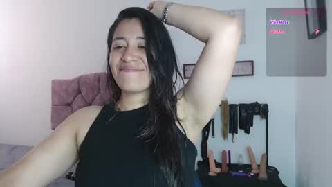 Snapshot of violeta_scott_ chatting on June 20, 2:20 pm violeta_scott_ online show from June 20, 2:20 pm